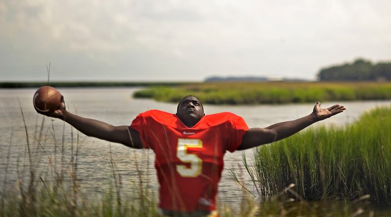 060731 DARIEN, GA - Portrait of Allen Bailey for the 2006 Super 11. (POUYA DIANAT/AJC staff)