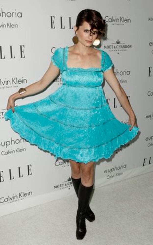 Halle Berry honored at "Elle's Women in Hollywood" event