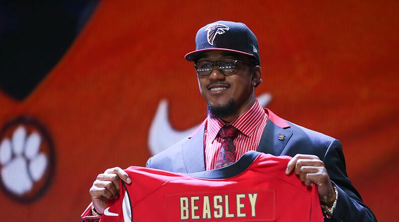 With the 8th overall pick in the 2015 NFL Draft, the Atlanta Falcons selected Clemson defensive lineman Vic Beasley.
