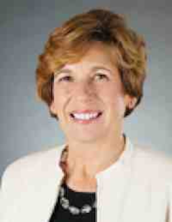  Randi Weingarten is president of the 1.6 million-member American Federation of Teachers, which represents teachers, paraprofessionals and school-related personnel.
