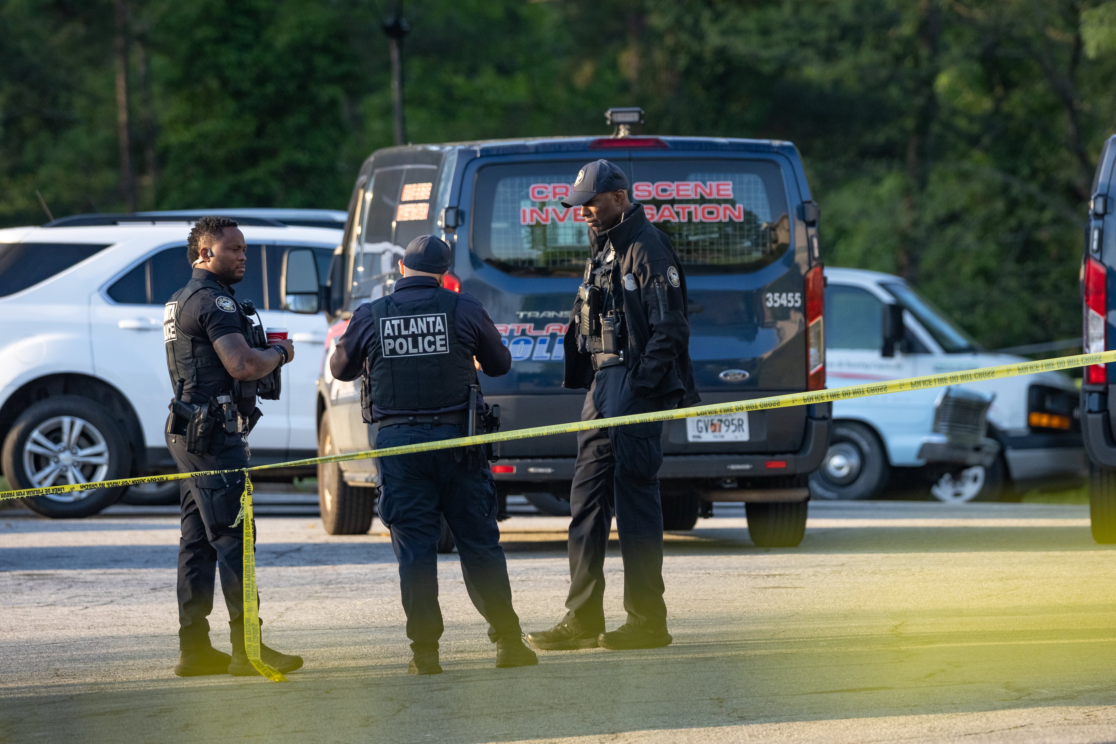 Atlanta police investigated an overnight fatal shooting at the Hidden Village apartment complex off of Childress Drive SW, Monday, April 14, 2025. (Ben Hendren for the AJC)