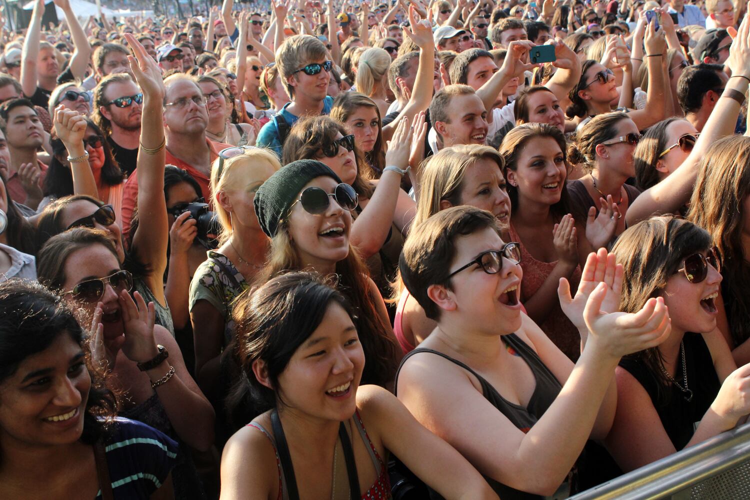 Crowds are packed in to see Phoenix