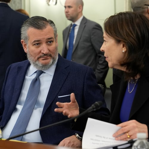 FILE - Senate Commerce, Science, and Transportation Committee Chair Sen. Ted Cruz, R-Texas, left, talks with ranking member Sen. Maria Cantwell, D-Wash., right, before the start a hearing on Capitol Hill in Washington, Wednesday, Jan. 15, 2025. (AP Photo/Susan Walsh,File)