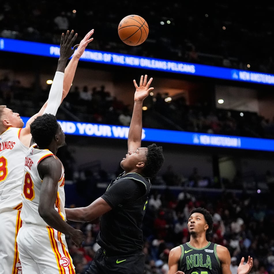 Kristaps Porzingis had a team-high 29 points for the Hawks in a 115-98 win over the New Orleans Pelicans on Saturday. (Gerald Herbert/AP)