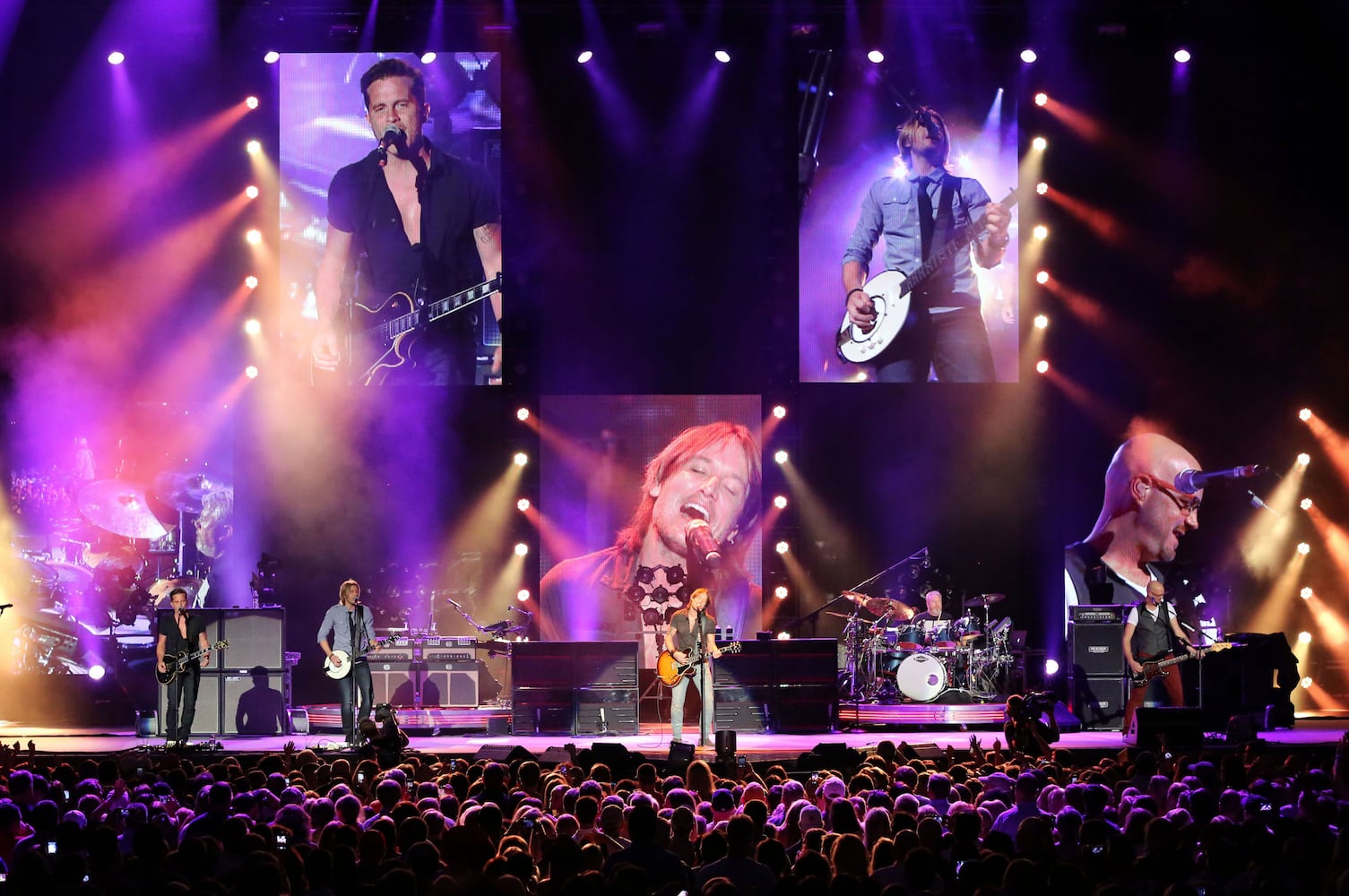 Light the Fuse Tour, July 27, 2013