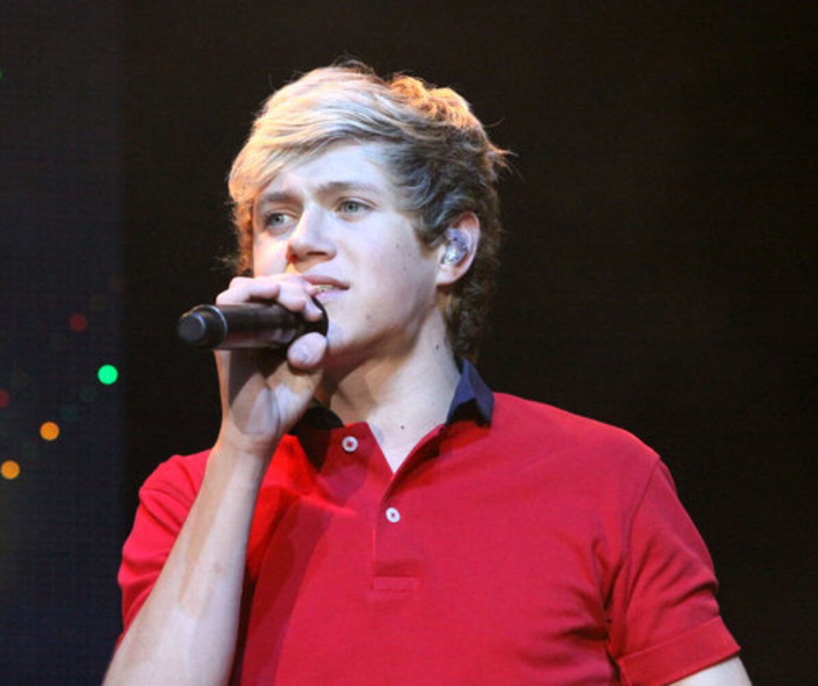 One Direction thrills Gwinnett crowd
