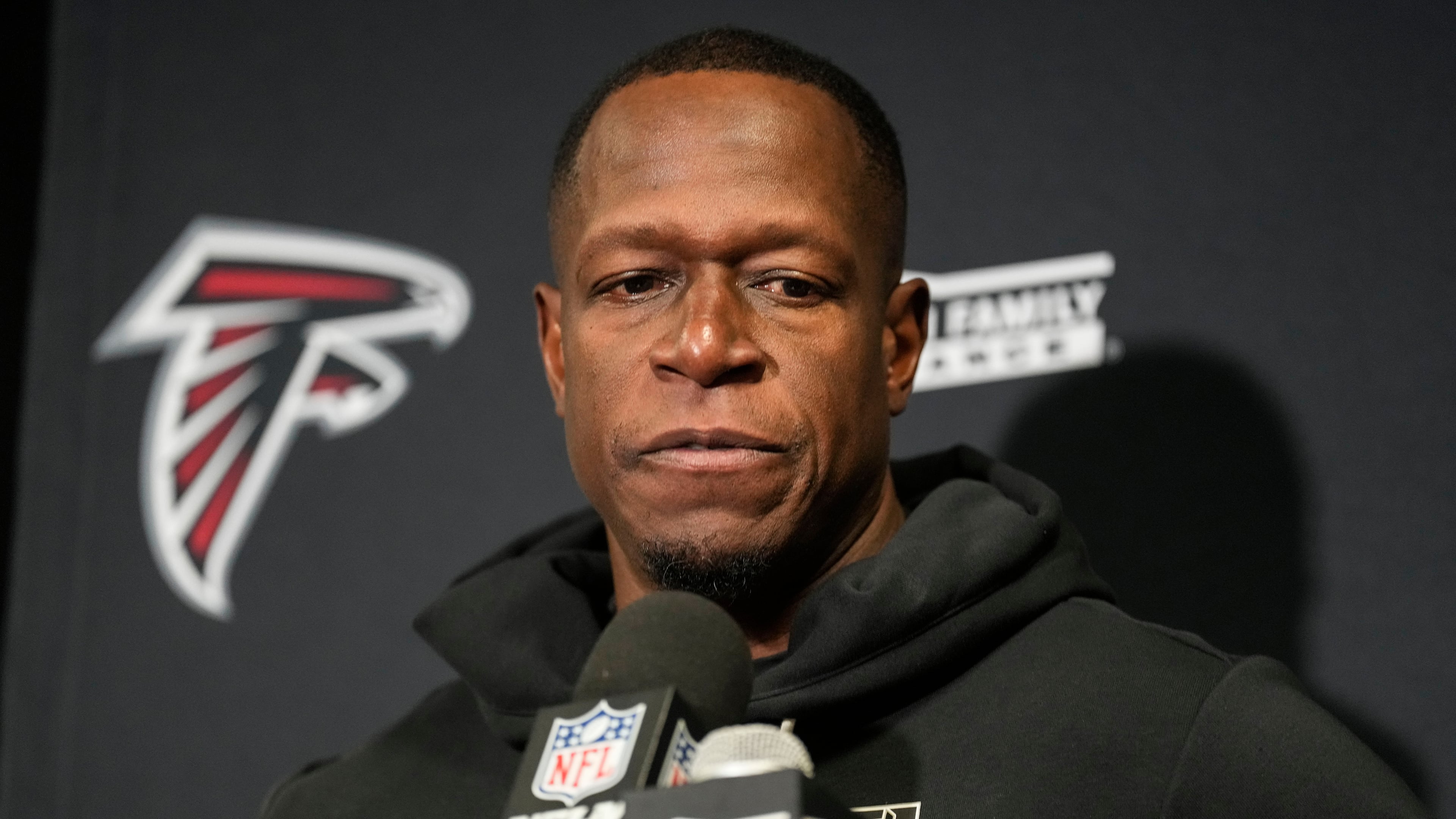 Atlanta Falcons head coach Raheem Morris speaks during a news conference after an NFL football game against the New York Jets, Sunday, Nov. 30, 2025, in East Rutherford, N.J. (AP Photo/Seth Wenig)
