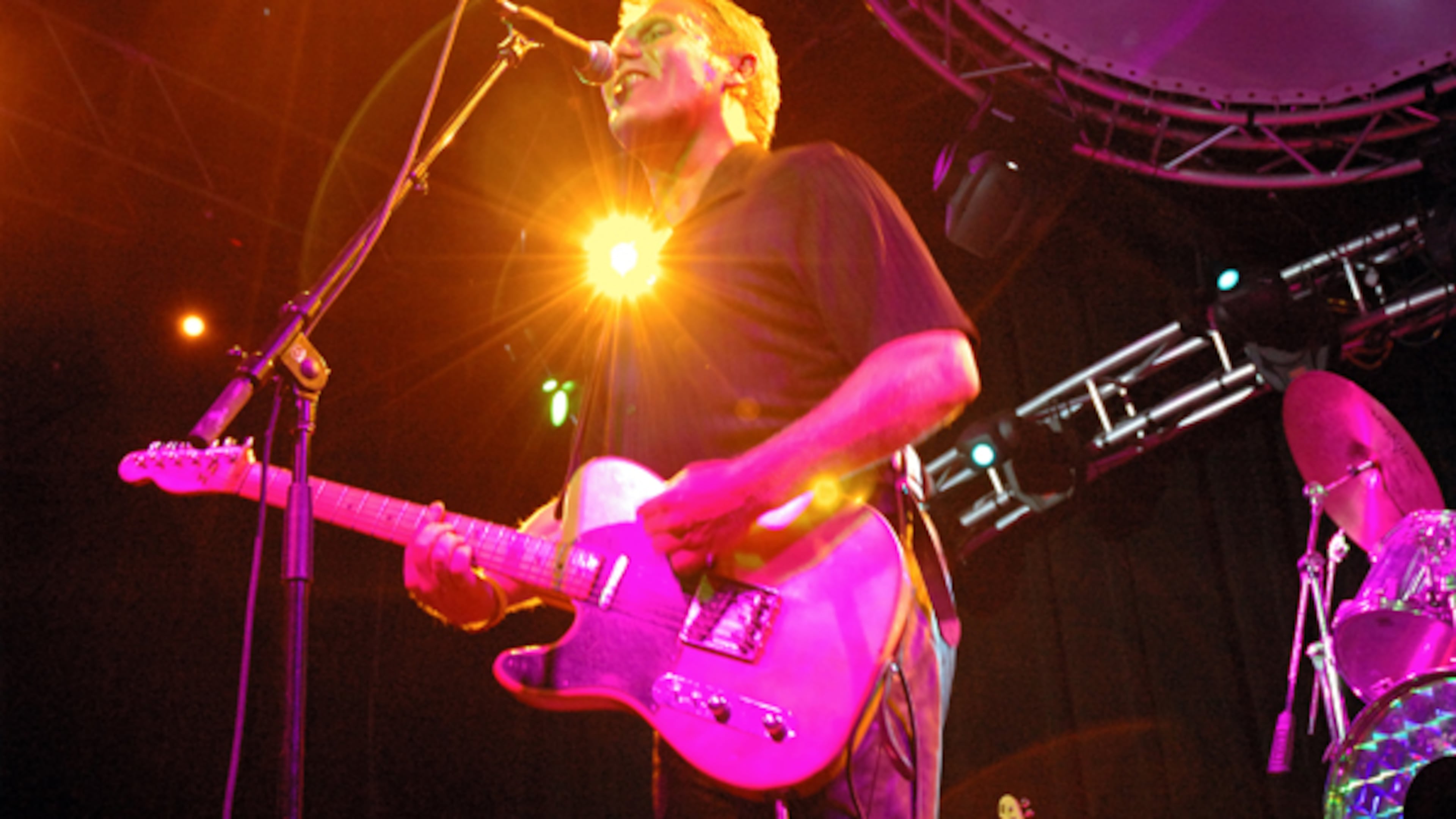 "People still come and still remember the words," says English Beat leader Dave Wakeling. "Even though their knees aren’t as flexible as they used to be, they can still move them in time to our tunes." (Courtesy of Eugene Igelsias)