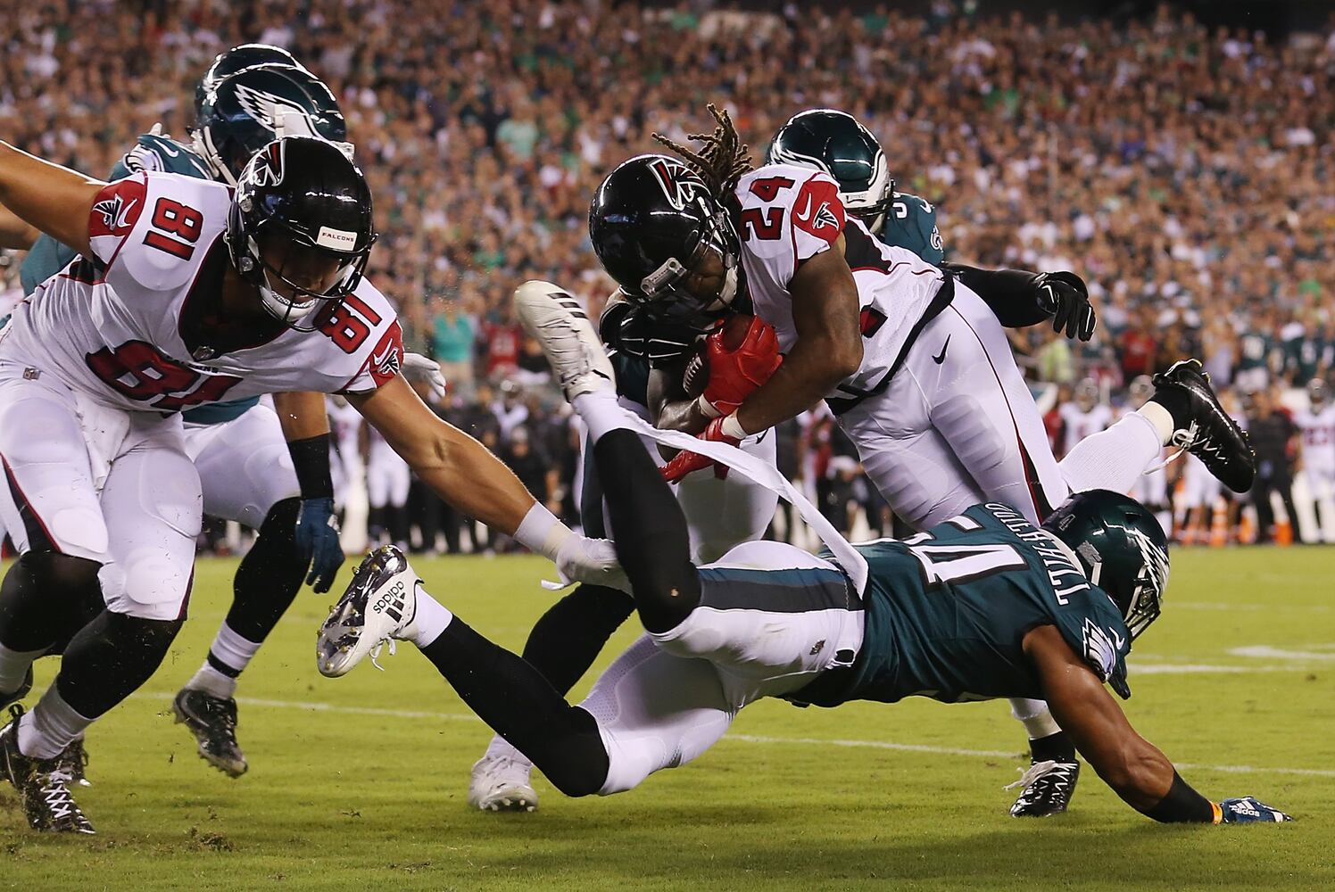Photos: Falcons open season against Eagles