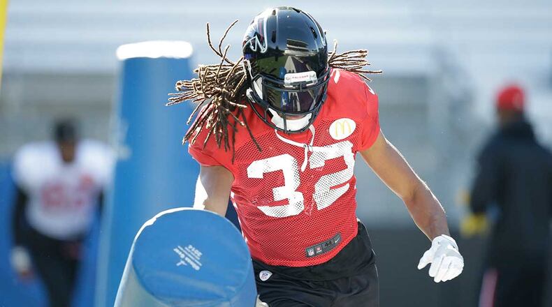 Jalen Collins will make his season debut Sunday when the Falcons face the Chargers.