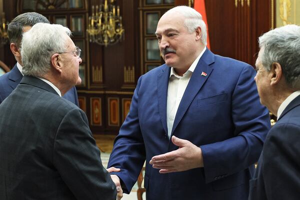 In this photo released by the Belarusian Presidential Press Service, Belarusian President Alexander Lukashenko, second right, greets Keith Kellogg, the U.S. Special Envoy for Ukraine and Russia, left, during their meeting in Minsk, Belarus, Saturday, June 21, 2025. (Belarusian Presidential Press Service via AP)