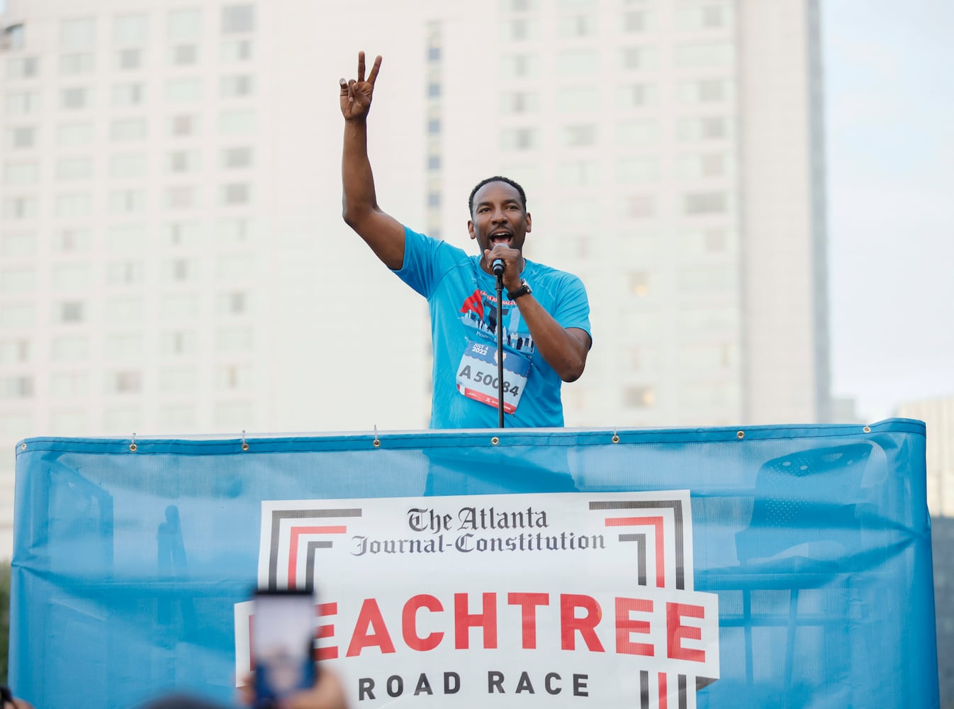 Atlanta Mayor Andre Dickens at the start of the 53rd running of the Atlanta Journal-Constitution Peachtree Road Race in Atlanta on Monday, July 4, 2022. (Miguel Martinez / Miguel.MartinezJimenez@ajc.com)