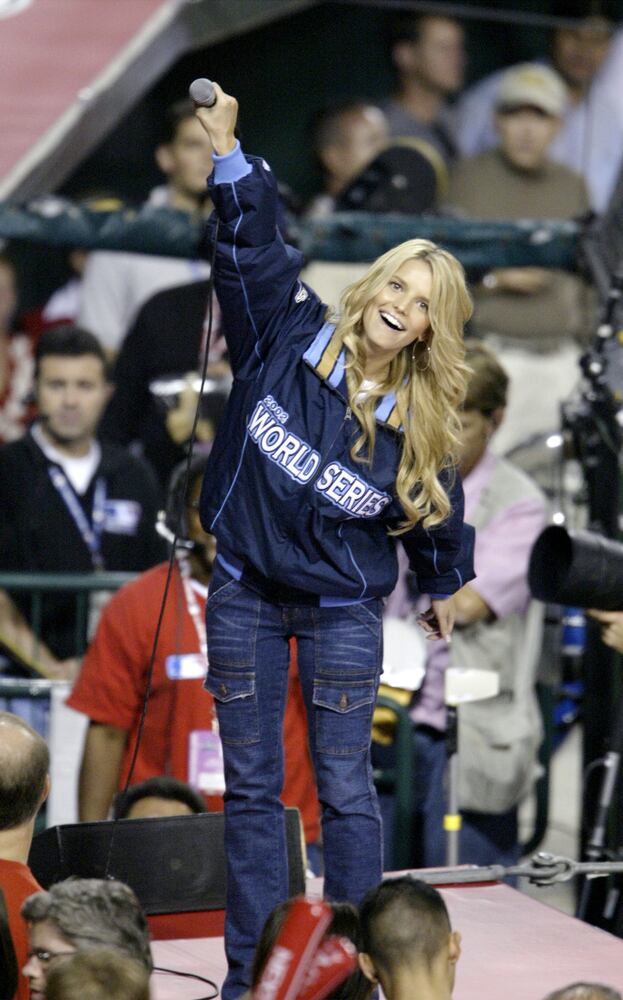 Jessica Simpson 2002