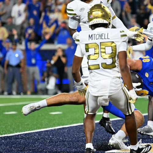 Georgia Tech trailed 28-0 in the second quarter to Pittsburgh in a game that could have clinched an ACC title game berth for the Yellow Jackets. (Hyosub Shin/AJC)