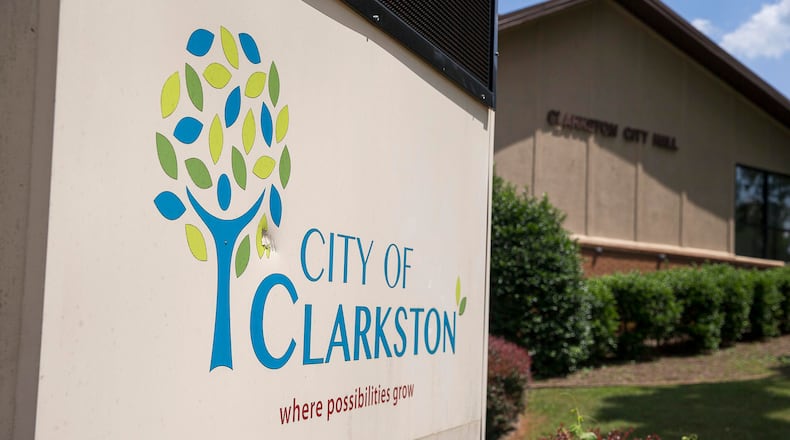 No information on a suspect was provided after a child was shot at a DeKalb County apartment complex, police said.