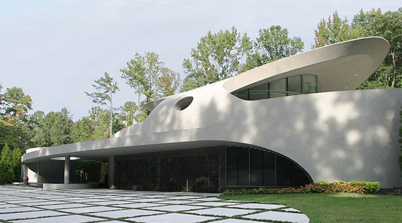 Music producer Dallas Austin's modern masterpiece was designed by architect Michael Czyzs of Architropolis.