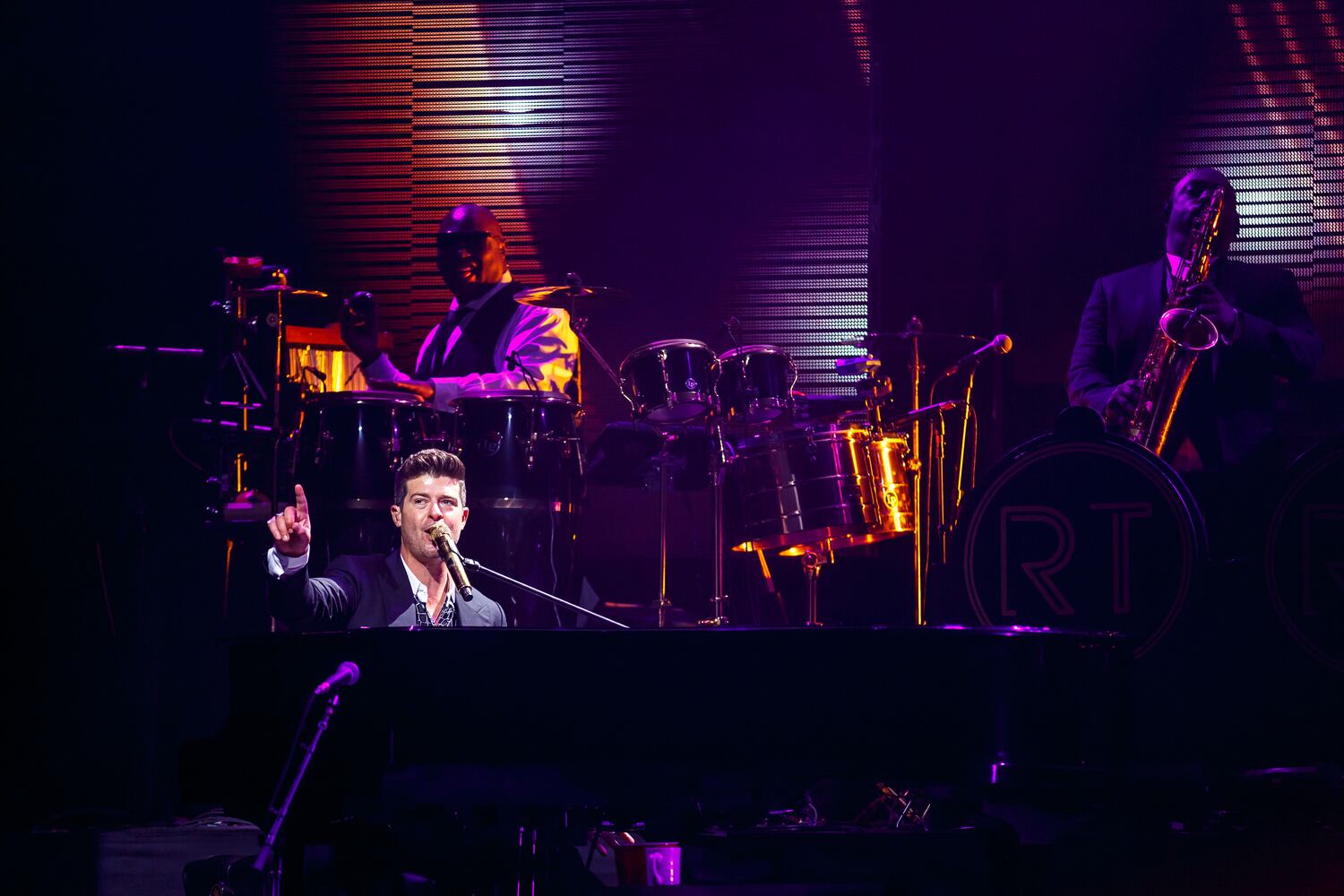 A-List: Robin Thicke at ACL Live, 03.20.14