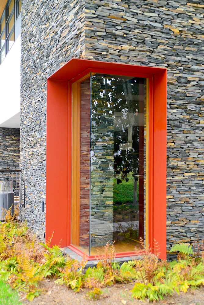 Frank Lloyd Wright-inspired design