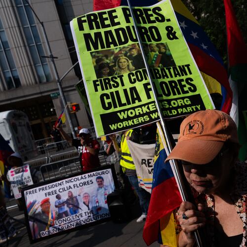 People protest in support of former Venezuela President Nicolas Maduro and his wife Cilia Flores outside of Manhattan federal court, Wednesday, July 22, 2026, in New York.(AP Photo/Adam Gray)