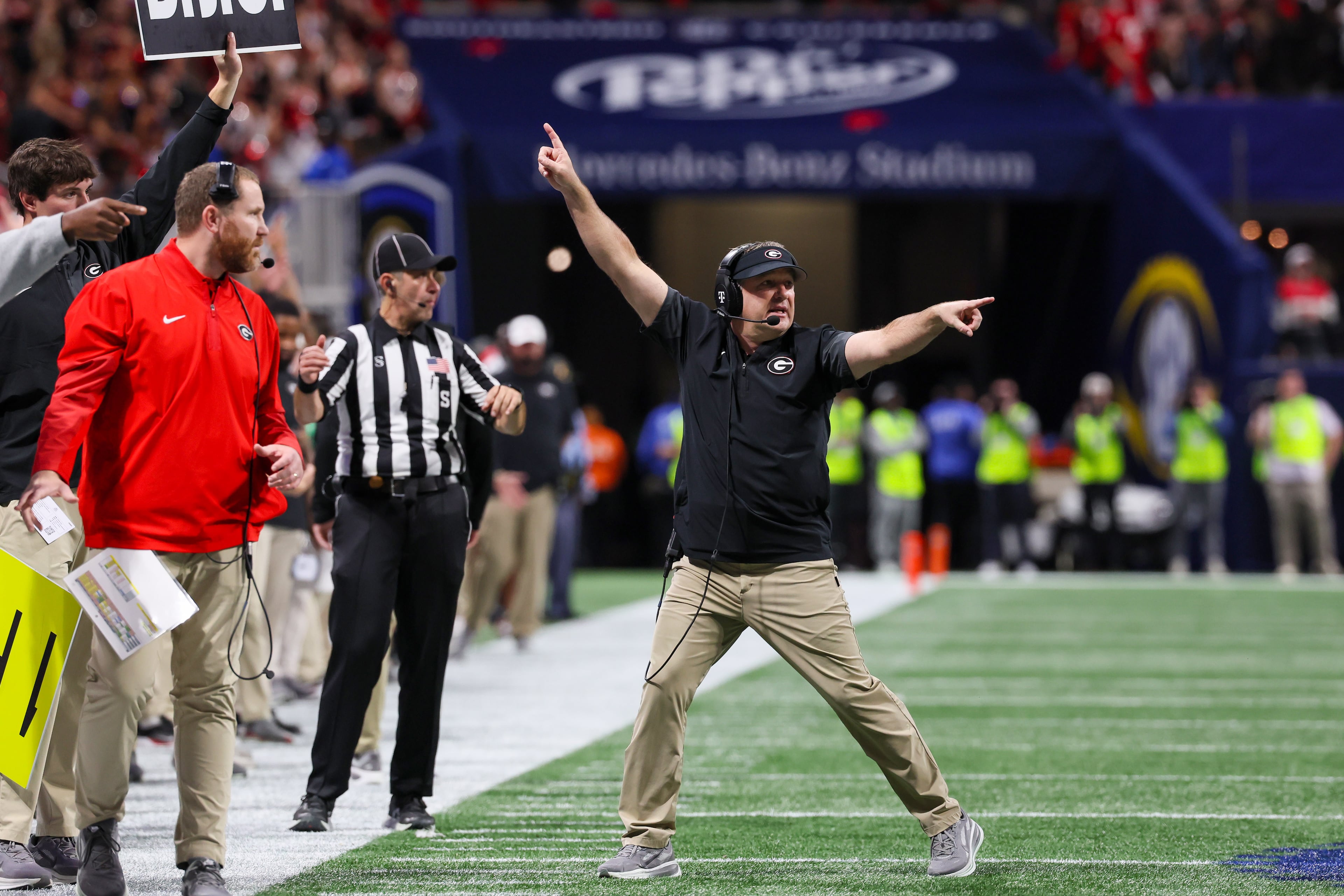 Georgia head coach Kirby Smart reacts against Alabama during the fourth quarter of the SEC Championship game at Mercedes-Benz Stadium, Saturday, Dec. 6, 2025, in Atlanta. (Jason Getz / AJC)