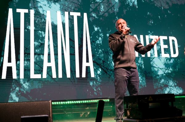 Atlanta United President Darren Eales address fans gathered for Atlanta United’s new uniform launch event Saturday, Feb.19, 2022 at Piedmont Park in Atlanta. (Daniel Varnado/For the Atlanta Journal-Constitution)