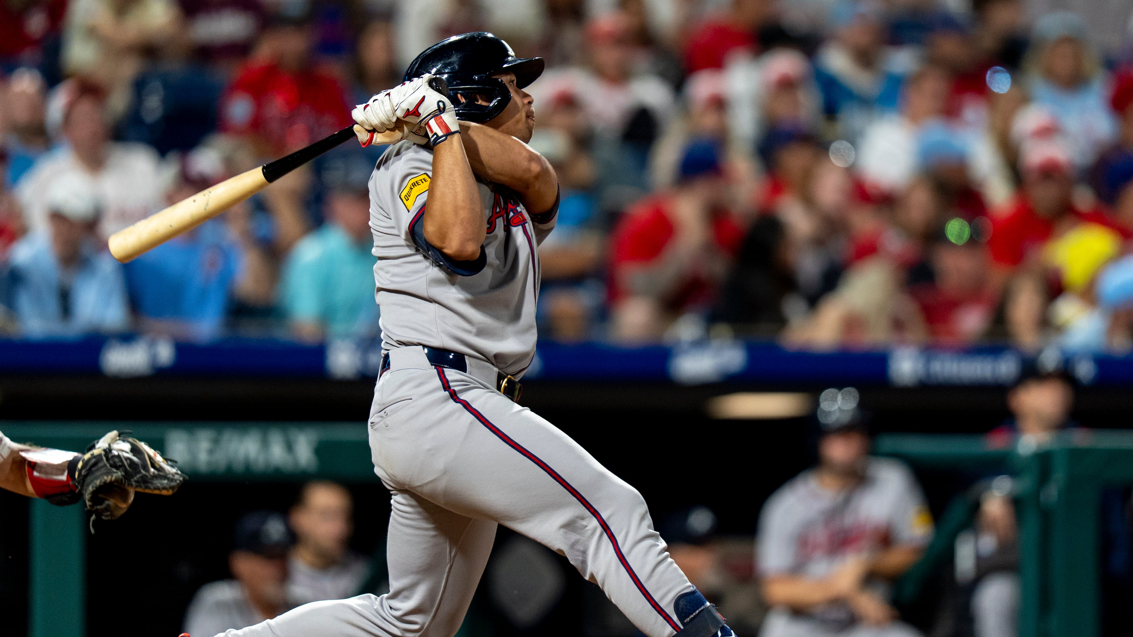 Atlanta Braves' Drake Baldwin hits a two-run home run during the ninth inning of a baseball game against the Philadelphia Phillies, Sunday, Aug. 31, 2025, in Philadelphia. (AP Photo/Chris Szagola)