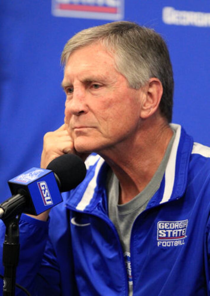 GSU coach Curry retiring