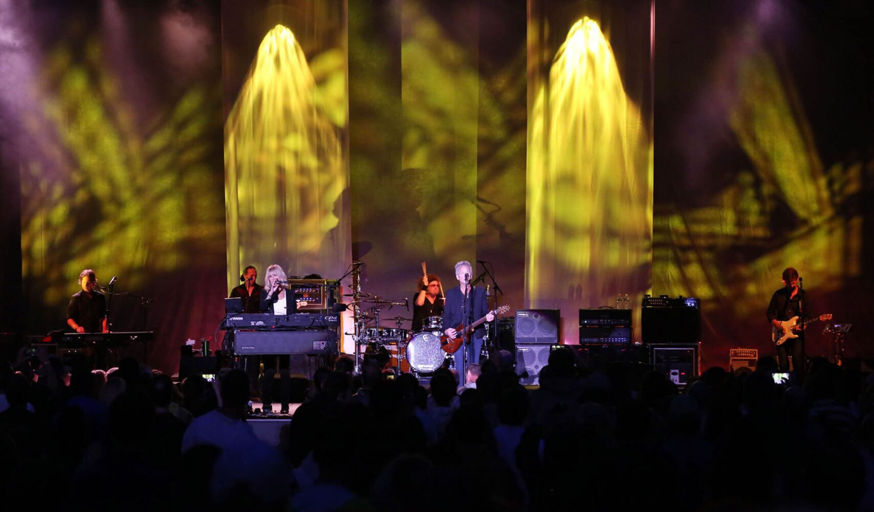 Buckingham and McVie at Chastain