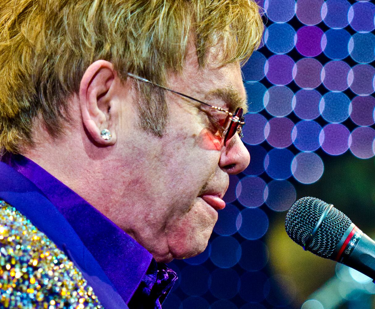 Elton John perfoms in front of sold out Ervin J. Nutter Center crowd
