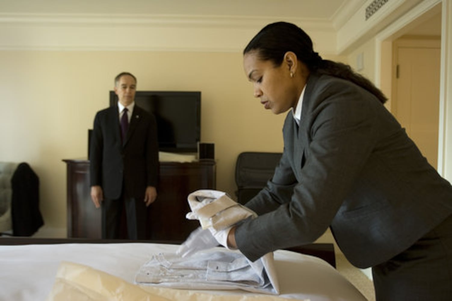 Butlers learn to deliver luxury at St. Regis