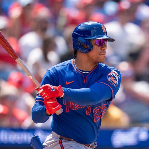 New York Mets' Juan Soto hits an RBI single during the sixth inning of a baseball game against the Philadelphia Phillies, Sunday, July 19, 2026, in Philadelphia. (AP Photo/Chris Szagola)