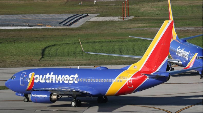 Southwest Airlines was forced to ground its flights for an hour early Friday due to a computer glitch.