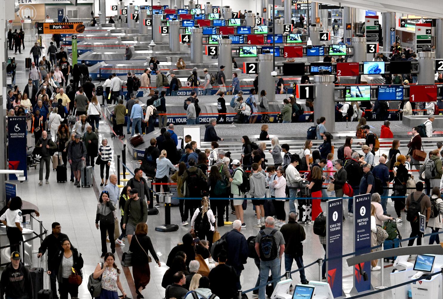 Saturday and weekend airport wait times