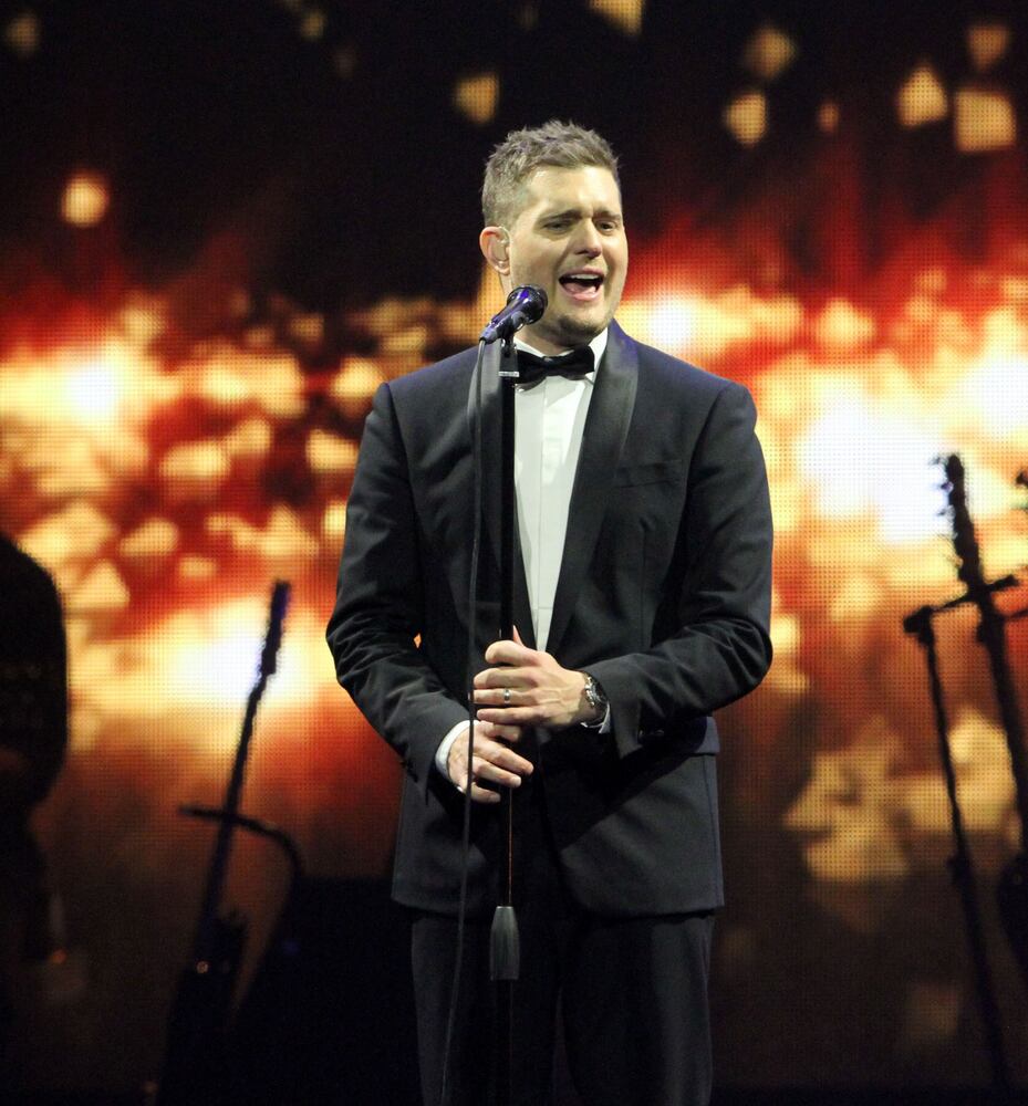 Singer croons to sold-out crowd