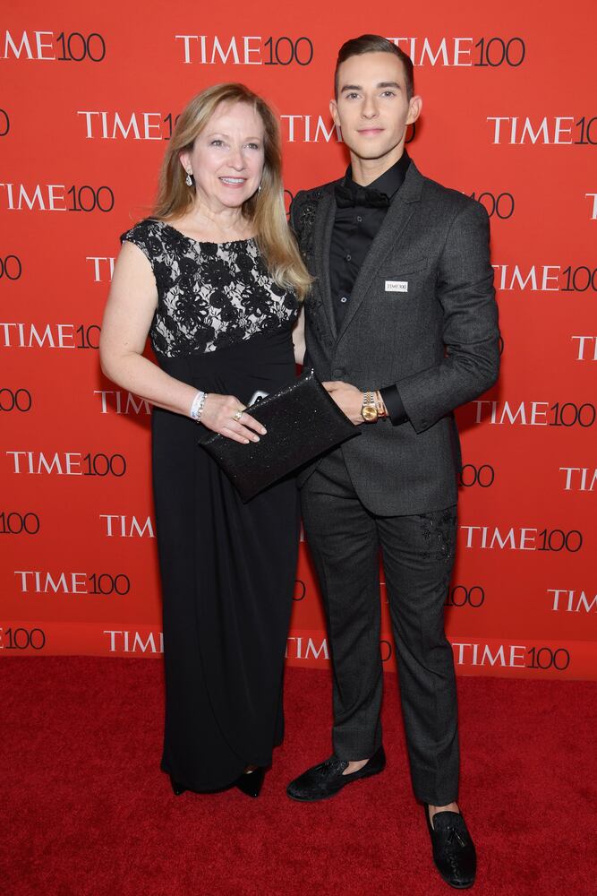 Photos: Jennifer Lopez, other honorees walk Time 100 gala red carpet