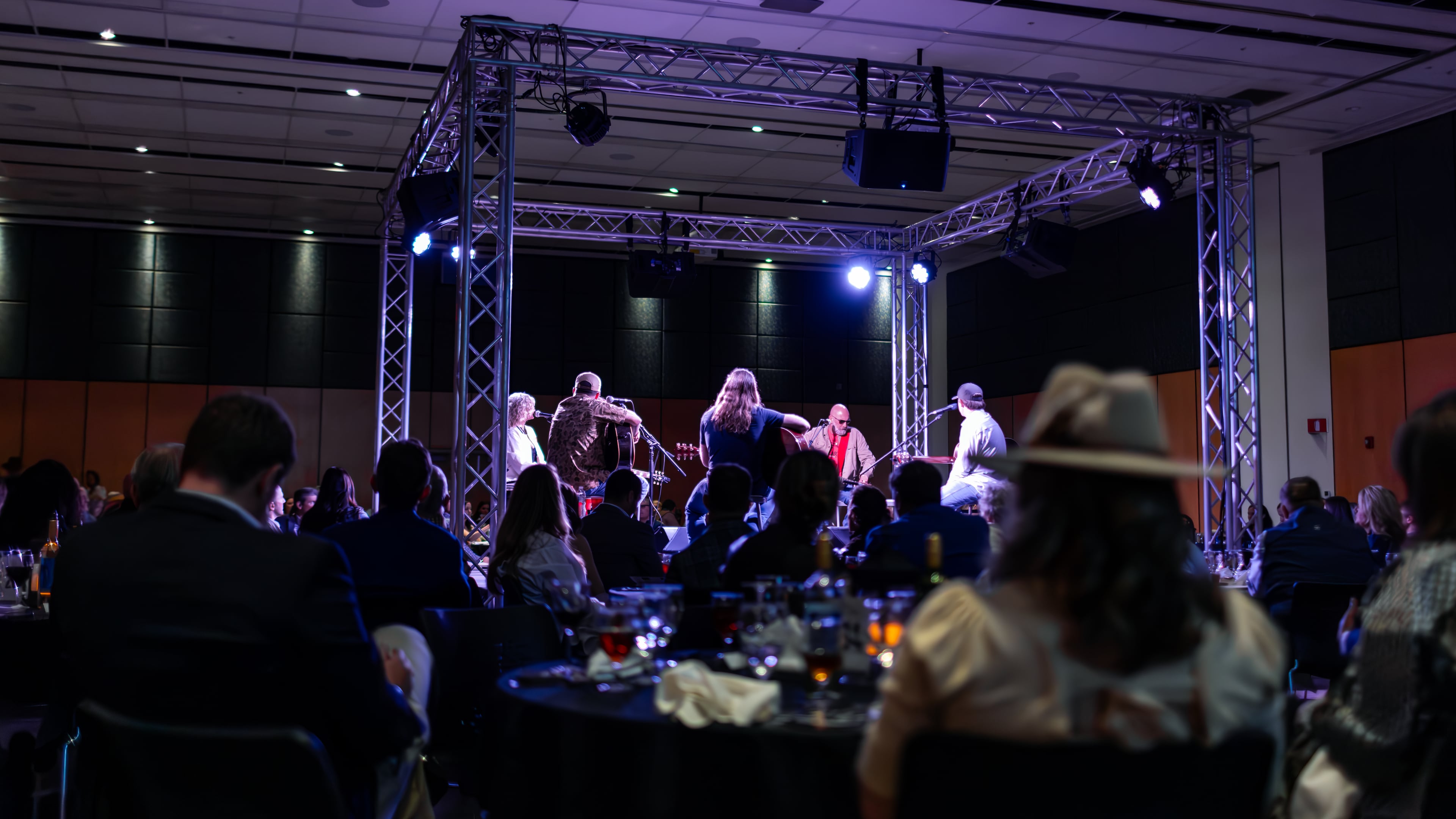 Georgia Southern Eagle Nation Fund donors were treated to an intimate acoustic concert, In the Round, on Nov. 14, 2025 at the Nessmith-Lane Conference Center. (AJ Henderson/Georgia Southern Athletics)