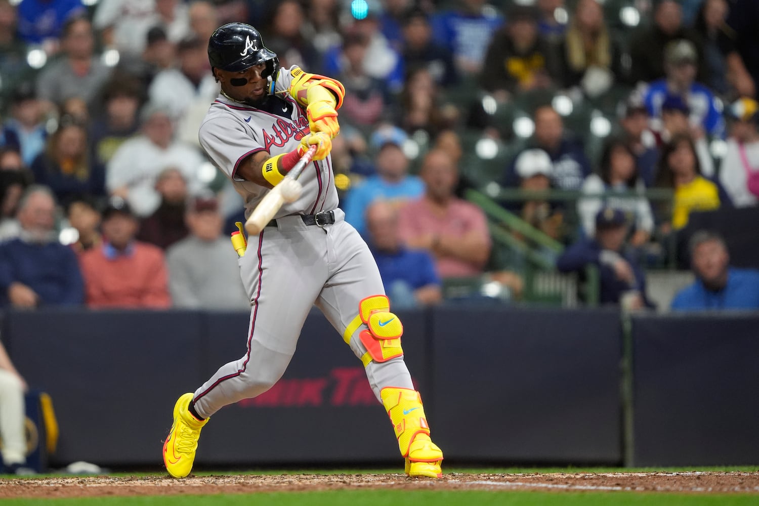 Braves Brewers Baseball