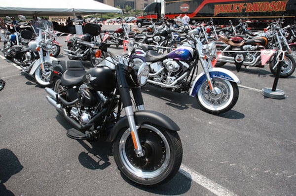 These motorcycles are minding their business, and are unrelated to the Forest Park shooting. 