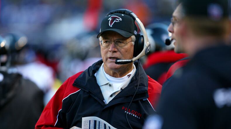 Coach Dan Reeves calls plays for the Atlanta Falcons in a return to face his old team, the New York Giants, in East Rutherford, N.J., Nov. 9, 2003. Reeves, a former Dallas Cowboys halfback who coached teams to four Super Bowls — losing all four — died on at home in Atlanta on Jan. 1, 2022. He was 77. (Ozier Muhammad/The New York Times)