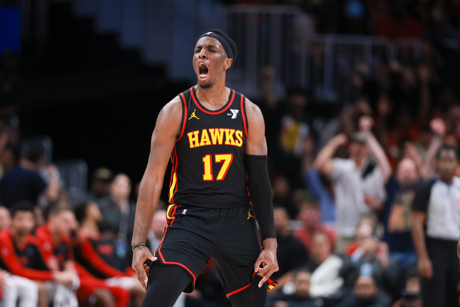 041925 hawks photos