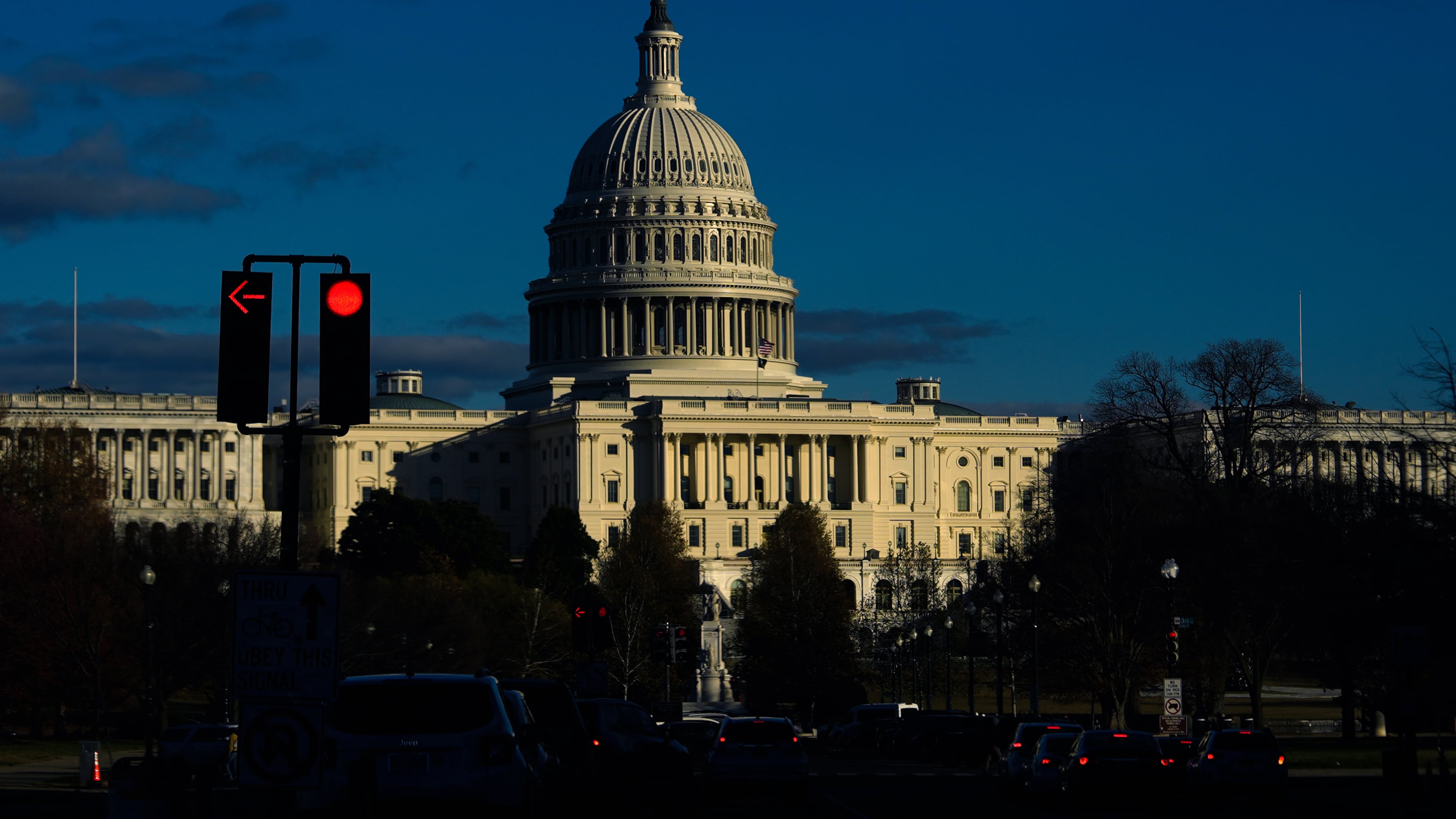 The U.S. Capitol is seen shortly before sunset, Friday, Nov. 28, 2025, in Washington. (AP Photo/Julia Demaree Nikhinson)