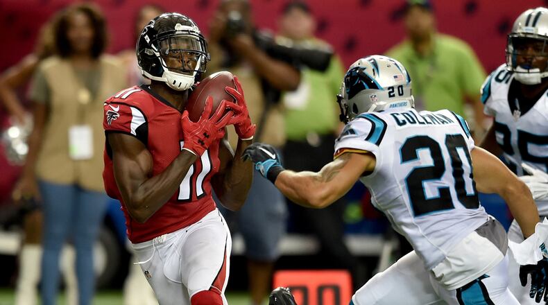 October 2, 2016 Atlanta: Atlanta Falcons and the Carolina Panthers in the Georgia Dome Sunday October 2, 2016. BRANT SANDERLIN/BSANDERLIN@AJC.COM