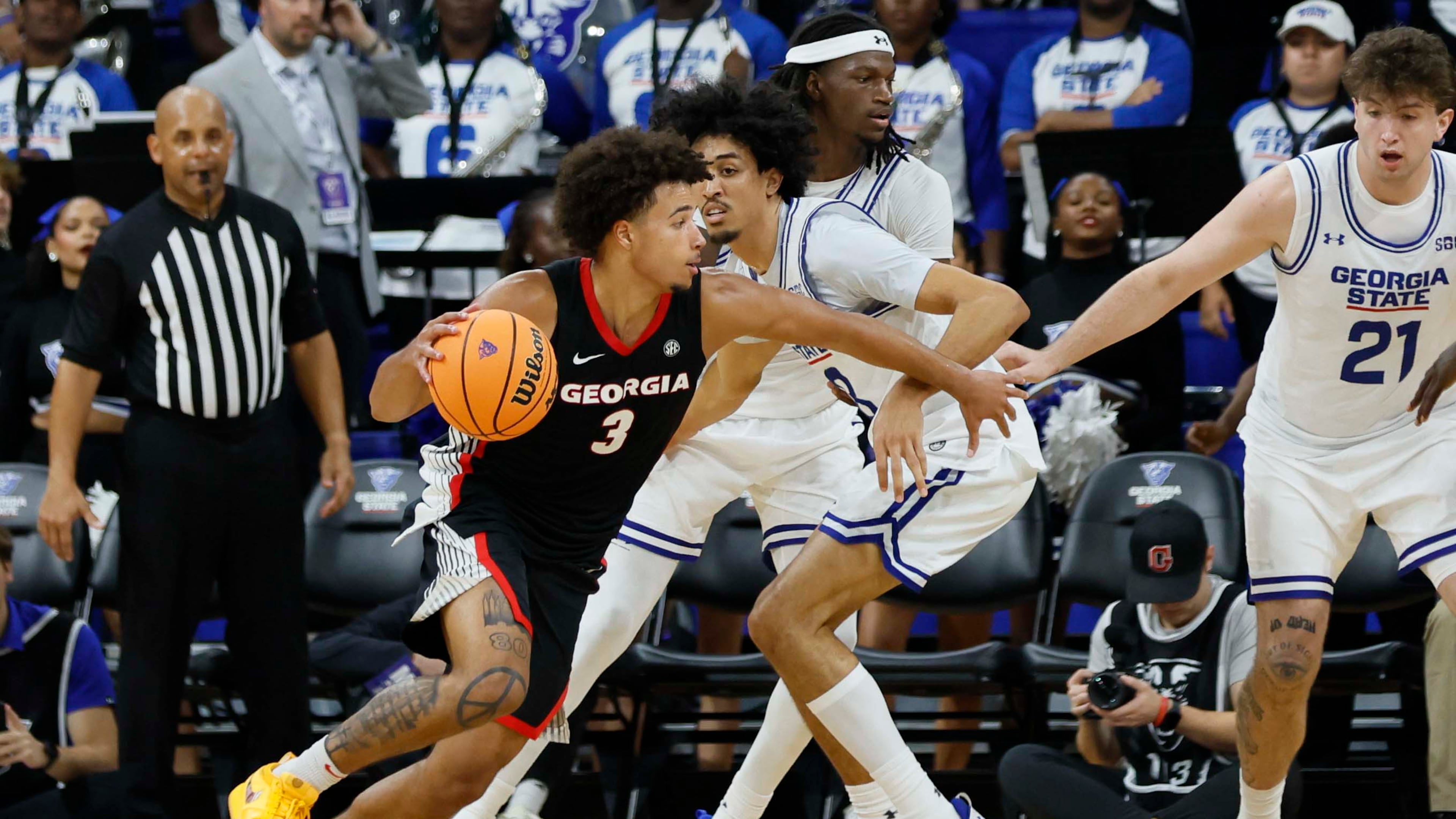 Georgia Bulldogs wants to use its depth to play a higher-tempo offense this season. The Bulldogs' season begins on Nov. 3 when they host Bellarmine. (Miguel Martinez/AJC)