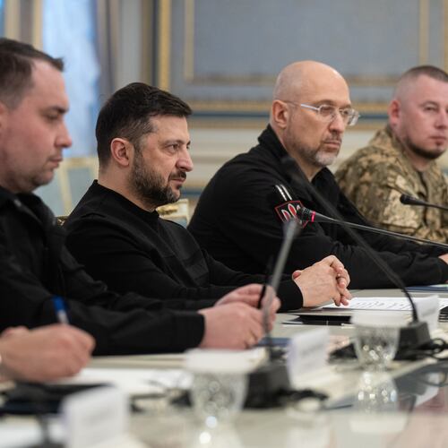 President of Ukraine Volodymyr Zelenskyy, second left, listens to British Defense Secretary John Healey during their meeting in Kyiv, Ukraine, Friday, Jan. 9, 2026. (AP Photo/Danylo Antoniuk)