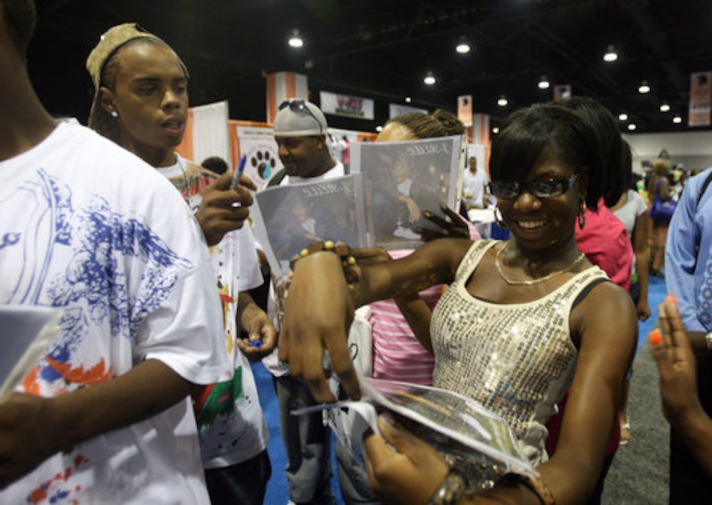 Atlanta's "For Sisters Only" event draws a crowd