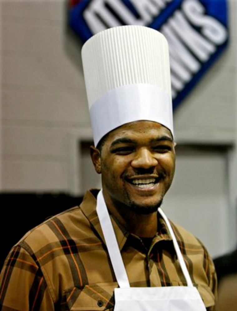 It's a Josh Smith Thanksgiving