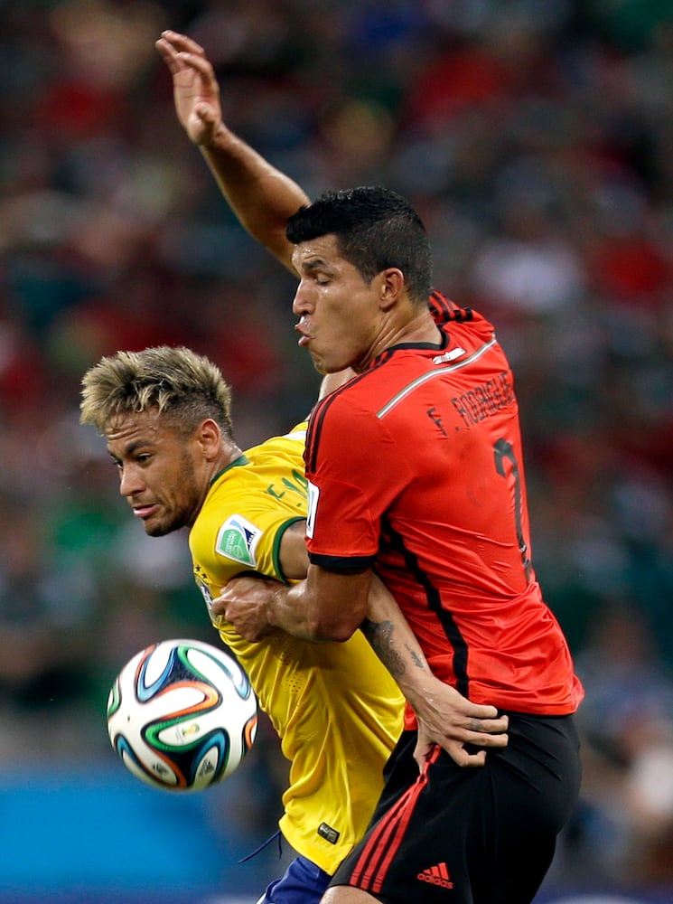 World Cup: Brazil 0, Mexico 0