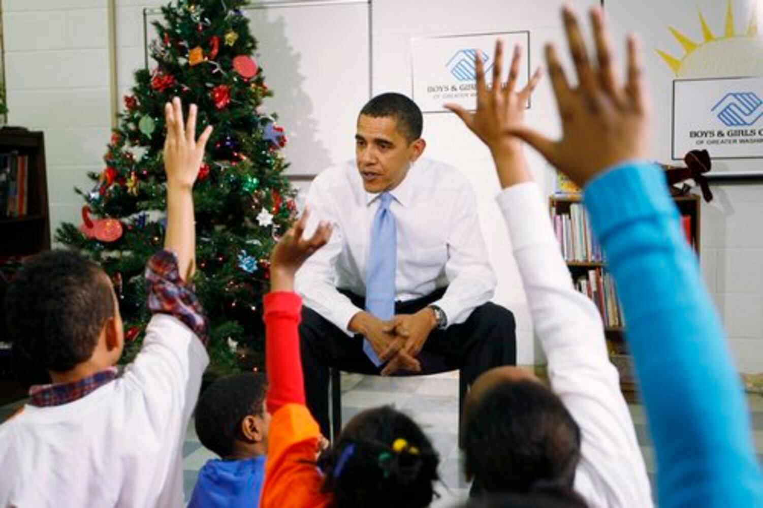 President Barack Obama reads "The Polar Express" to children