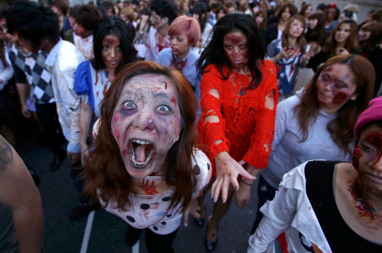 Zombies take over Tokyo Tower