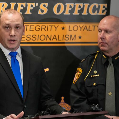 Medina County Sheriff's Detective Rodney Rees, left, and Captain Eric Bars, right, speak during a news conference concerning arrests in connection with the Nov. 16 burglary at the home of Cleveland Browns quarterback Shedeur Sanders, Thursday, Jan. 8, 2026, in Medina, Ohio. (AP Photo/Sue Ogrocki)